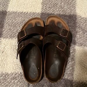I’m selling my Birkenstocks, size 9. I’m downsizing and don’t need them anymore.